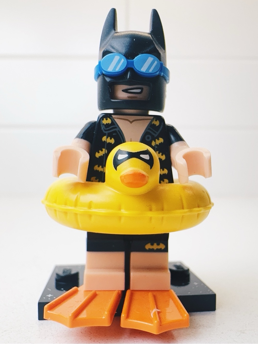 LEGO Minifig - Vacation Batman - The LEGO Batman CMF Series 1
